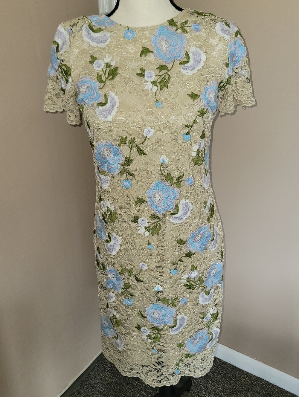 🛑Floral Lace Sheath Dress in Beige with Blue Embroidery- Donating